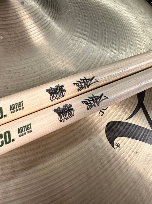 CUSTOM DRUMSTICKS